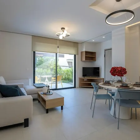 Mouratti New Luxury Garden Apartman