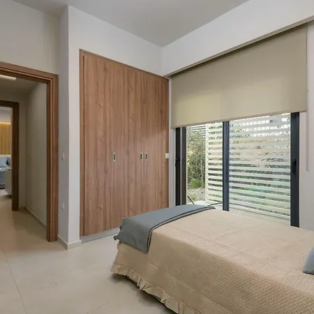 Mouratti New Luxury Garden Apartman Kosz