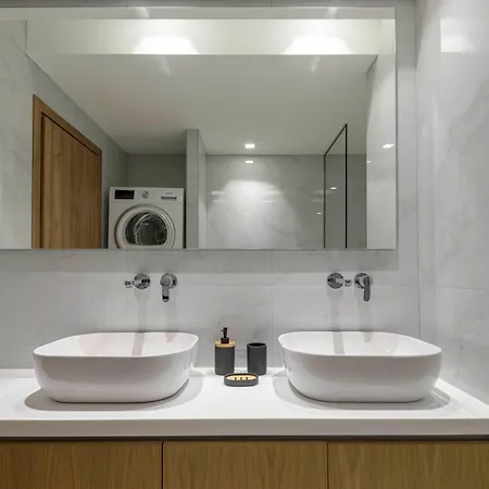 Apartman Mouratti New Luxury Garden Kosz