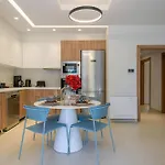 Mouratti New Luxury Garden * 科斯镇