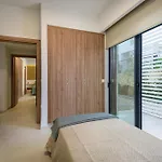 Mouratti New Luxury Garden *