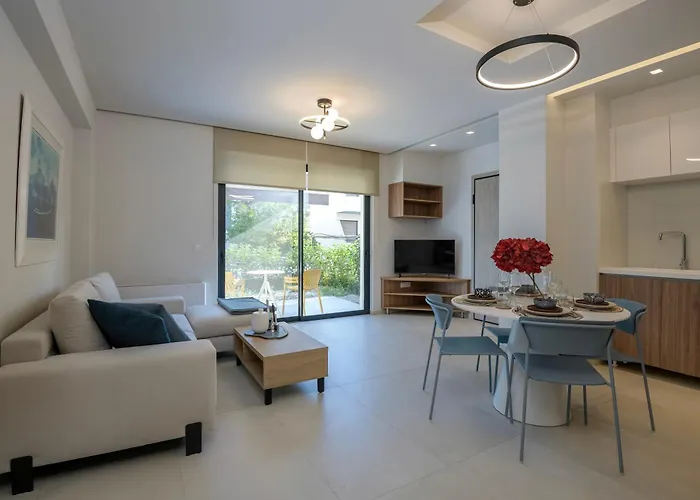 Mouratti New Luxury Garden Appartement