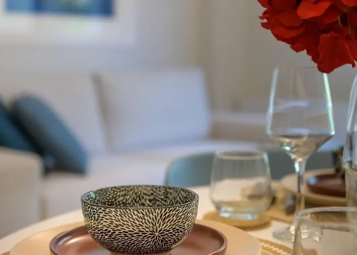 Mouratti New Luxury Garden Appartement