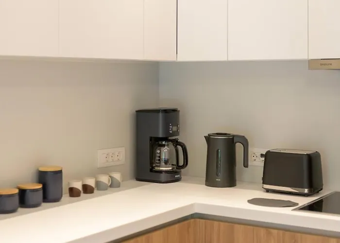 Mouratti New Luxury Garden