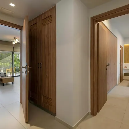 Mouratti New Luxury Garden